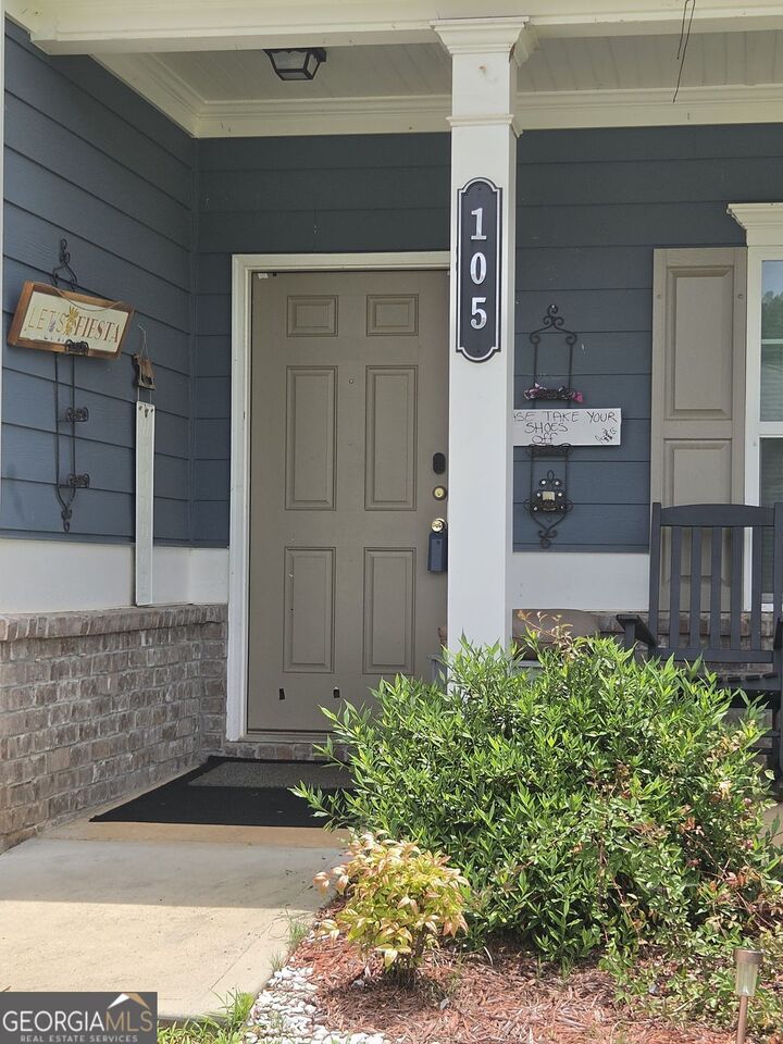 Property Photo:  105 Kaitlyn Circle  GA 31024 