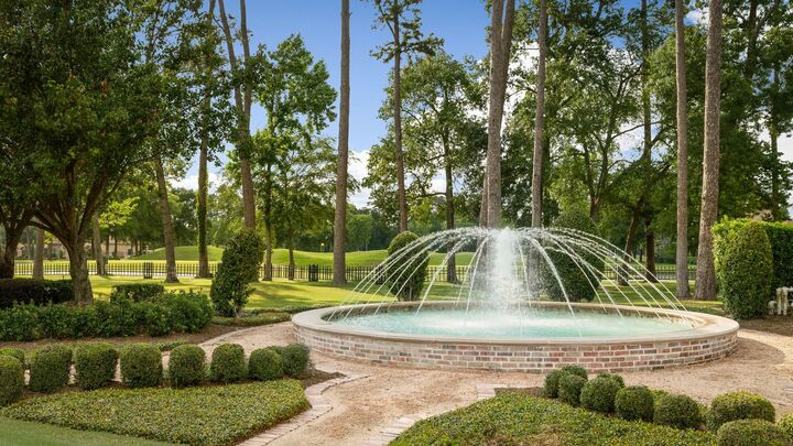 Property Photo:  2807 Twin Fountains Drive  TX 77068 