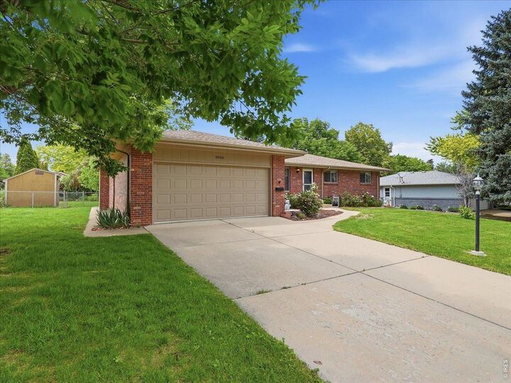 Property Photo:  1805 Agate Ct  CO 80538 