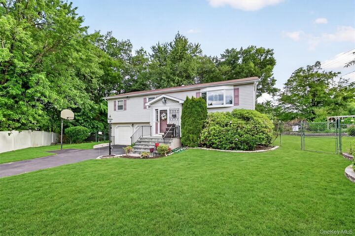Property Photo: 7 Spur Drive NY 10954