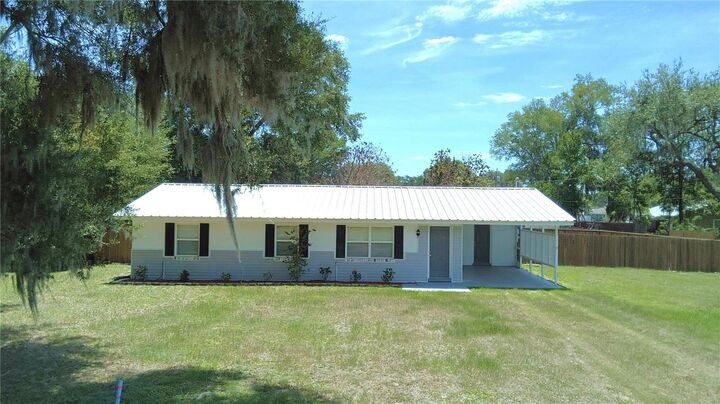 Property Photo:  606 N Nashua Avenue  FL 33841 