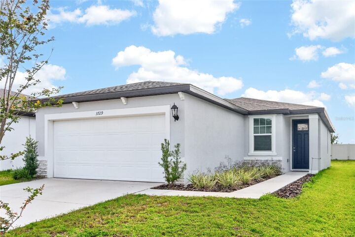 Property Photo: 3729 Radiant Mountain Drive FL 33565