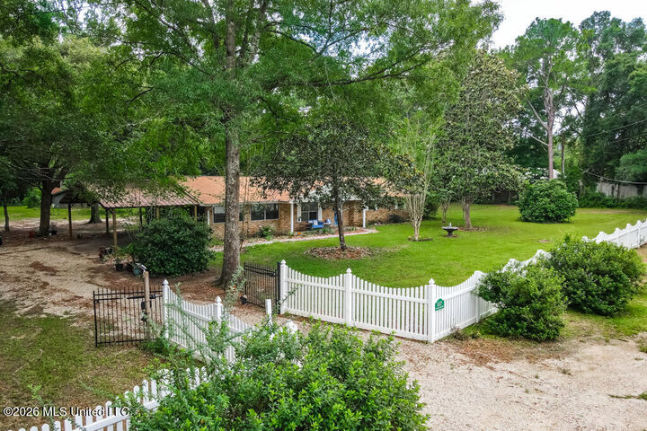 Property Photo:  557 Walkiah Bluff Road  MS 39466 