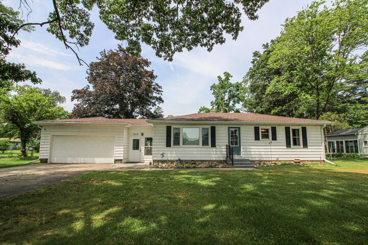 Property Photo:  58408 Kerr Creek Road  MI 49093 