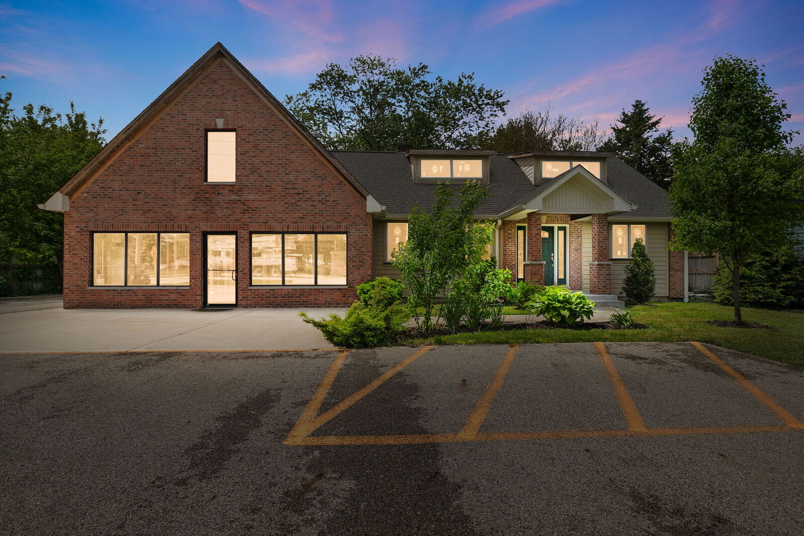 Property Photo: 618 Barron Boulevard IL 60030