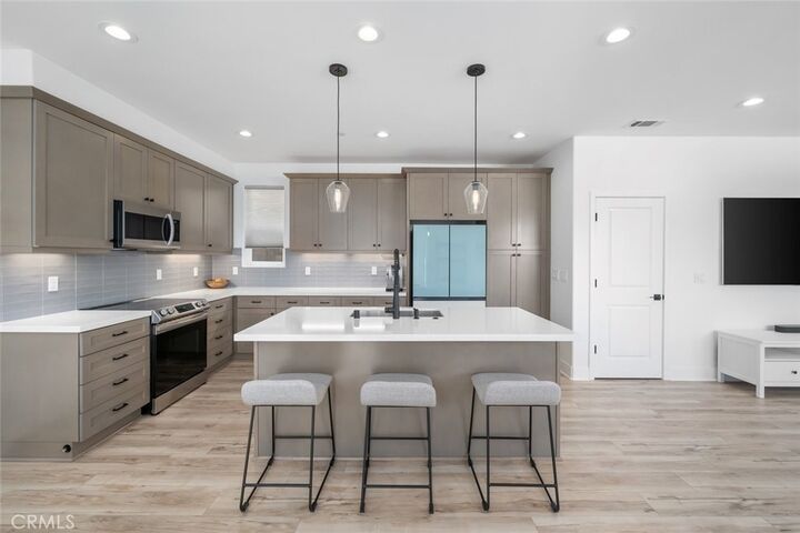 Property Photo: 1885 San Luis Ranch CA 93405