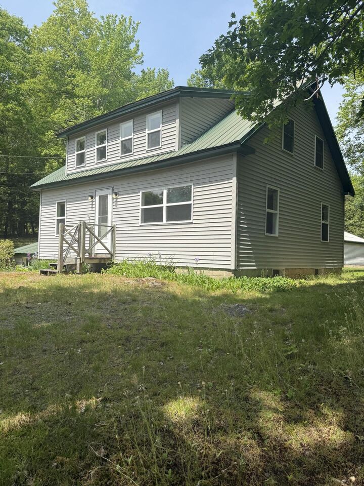 Property Photo: 131 Weymouth Road ME 04952