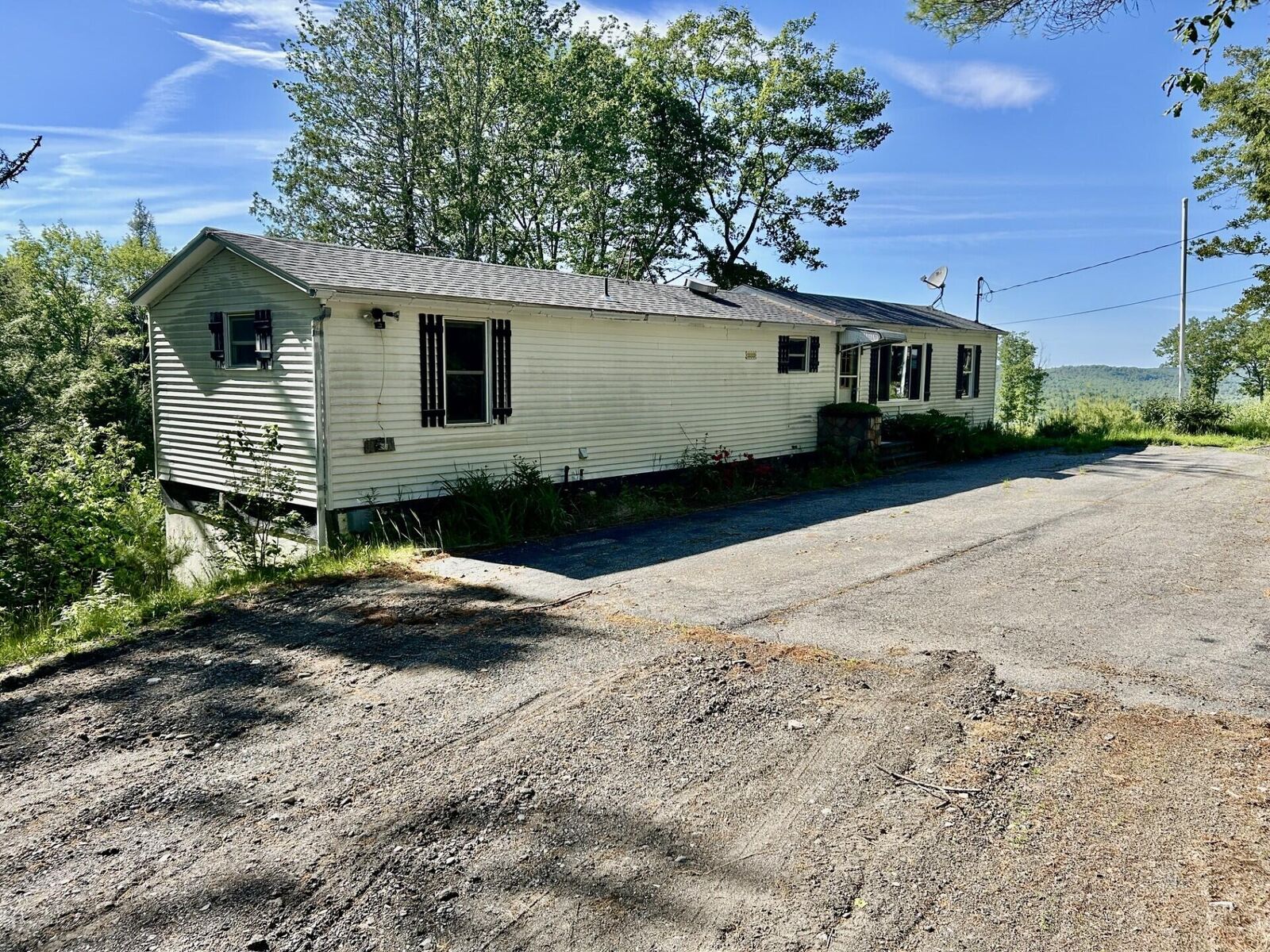 Property Photo:  467 Upper Dedham Road  ME 04429 