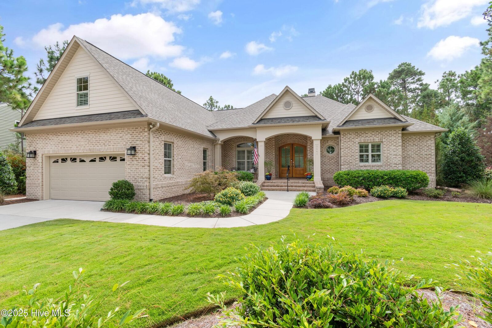 Property Photo:  3143 Moss Hammock Wynd  NC 28461 