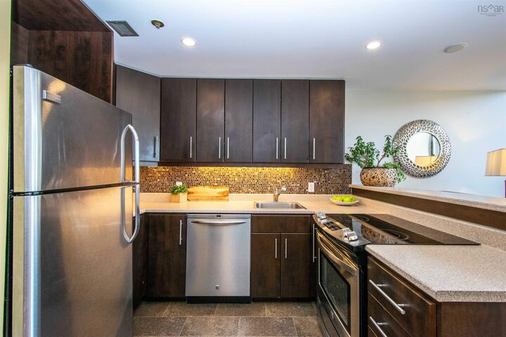 Property Photo:  10 2128 Brunswick Street  NS B3K 2Y8 