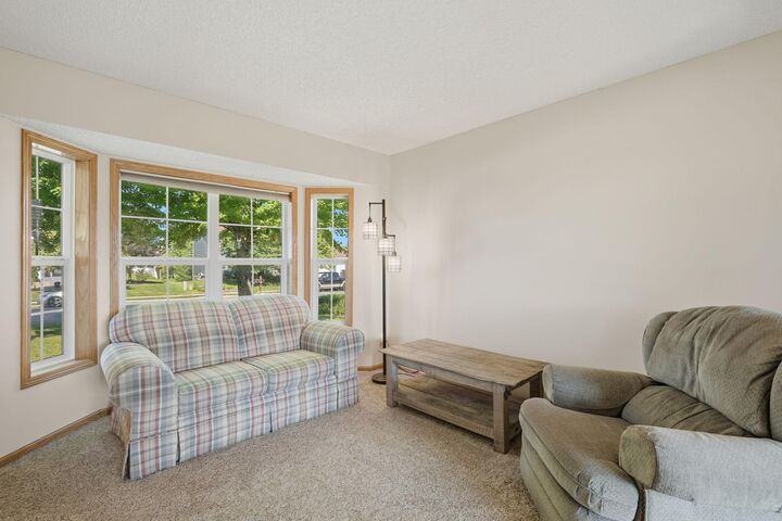 Property Photo: 2208 Saddlebrook Road MN 55313
