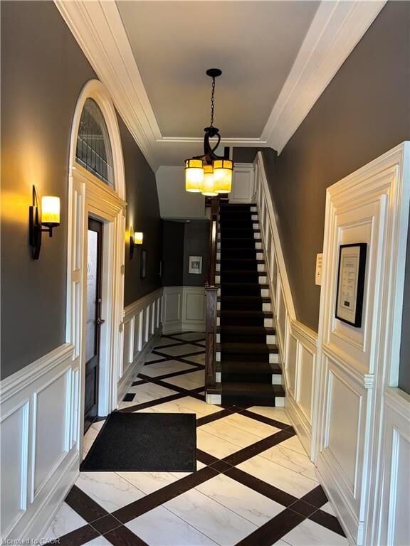 Property Photo:  19 Bold Street 4  ON L8P 1T3 