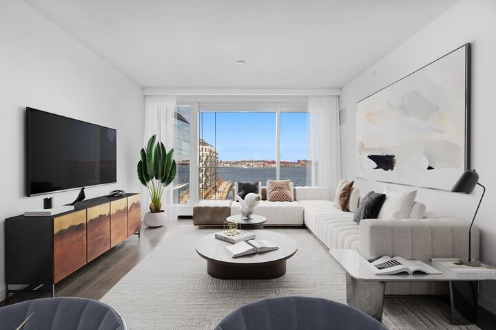 Property Photo:  150 Seaport Blvd  MA 02210 