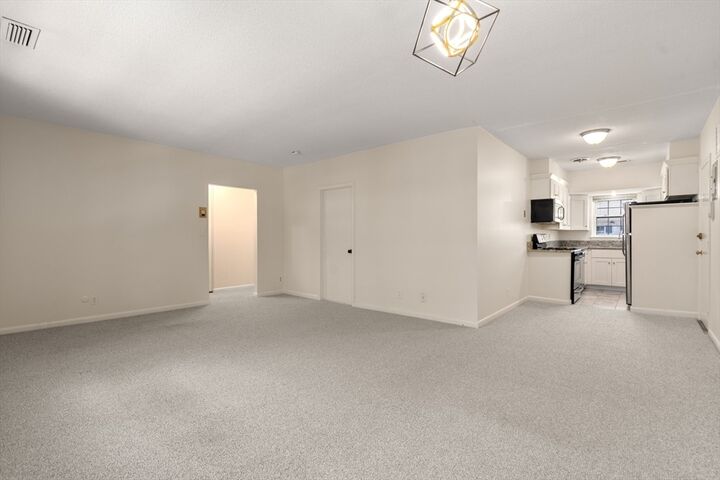 Property Photo:  10 Lake Shore Court 3  MA 02135 