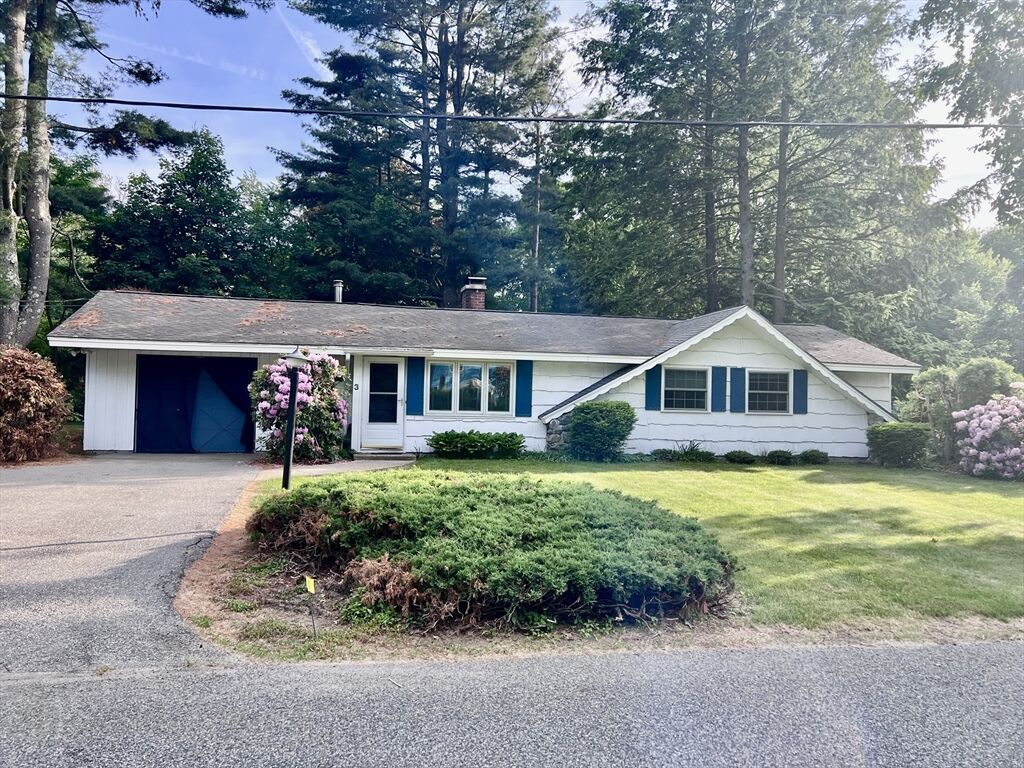 Property Photo:  3 Merrill Dr  MA 01701 