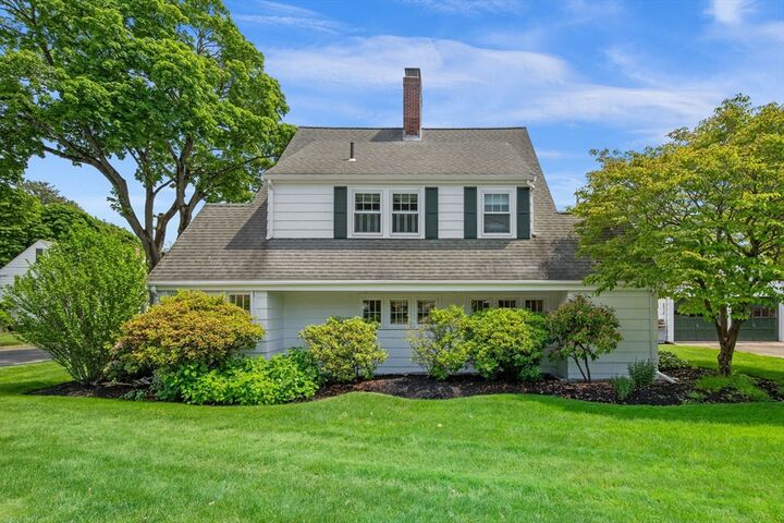 Property Photo:  10 Charlotte Road  MA 01945 