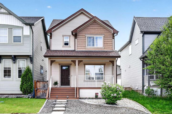 58 Auburn Crest Green SE — photo 1