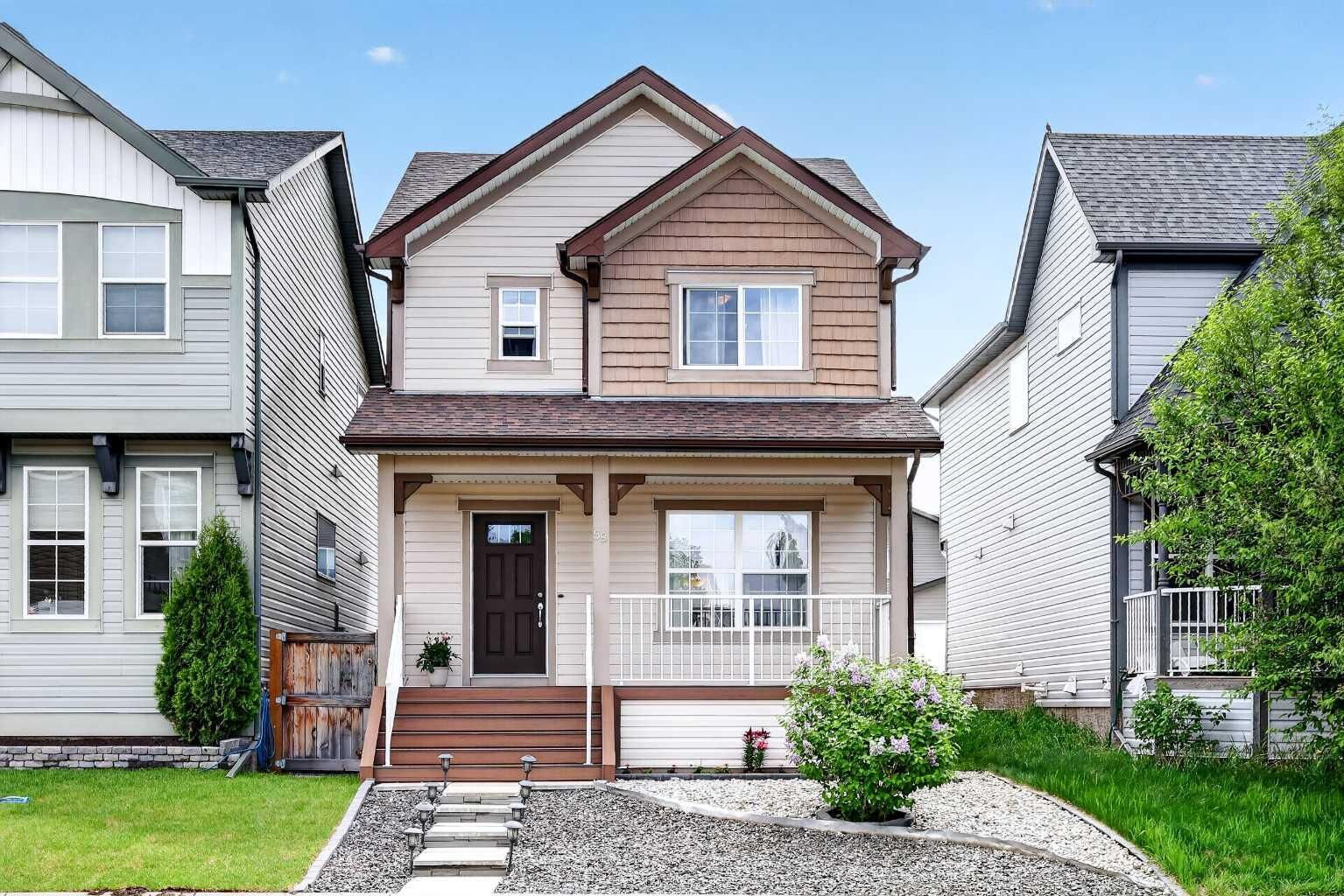 Property Photo: 58 Auburn Crest Green SE AB T3M 0Z2