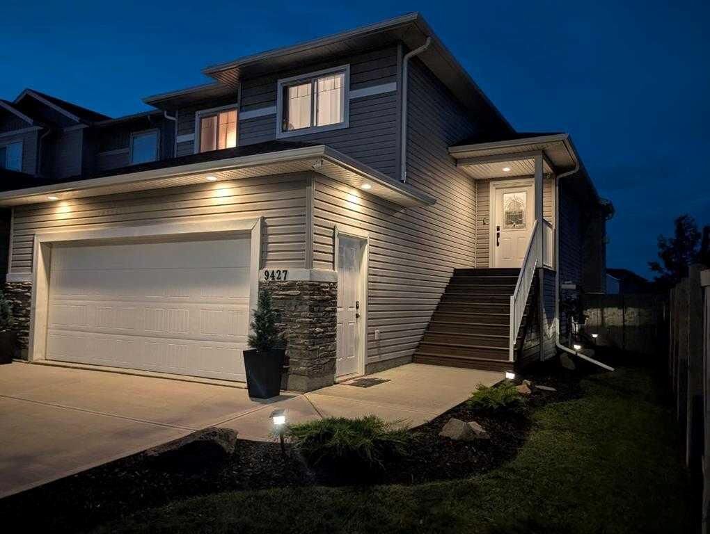 Property Photo:  9427 Willow Drive  AB T8X 0G9 