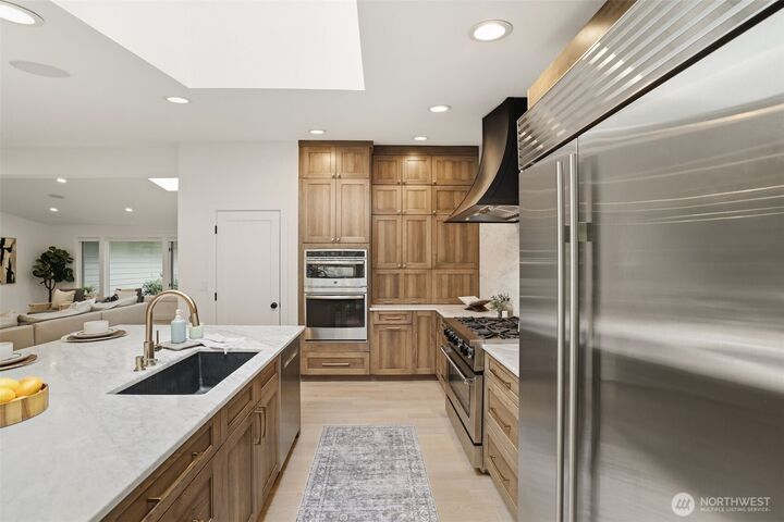 Property Photo: 2506 159th Avenue SE WA 98008