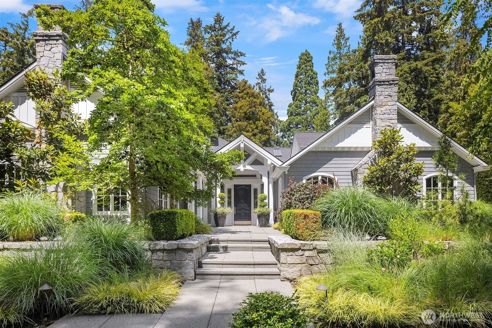 Property Photo: 1251 Evergreen Point Road WA 98039