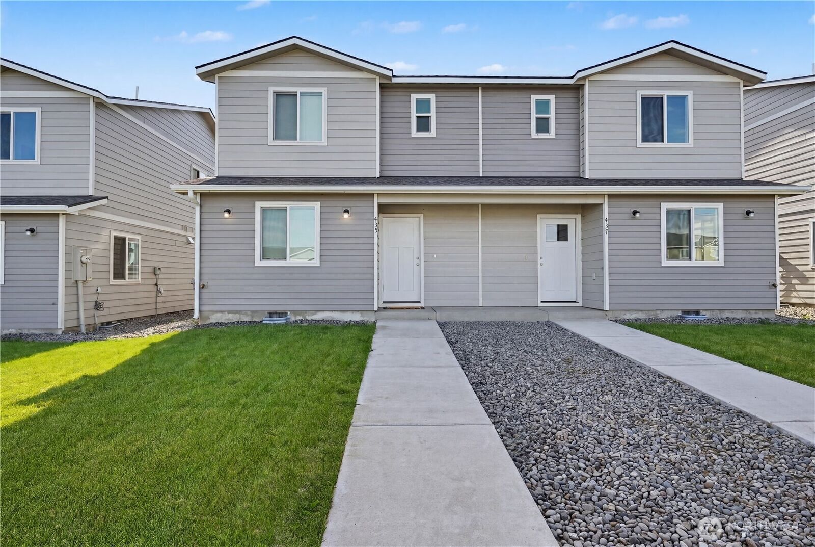 Property Photo:  435 N Fifth Avenue  WA 99326 