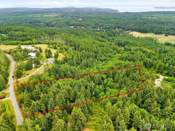 Property Photo:  999  Blue Sky Drive  WA 98368 