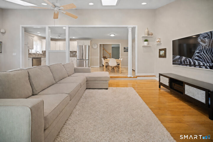 Property Photo:  6 Three Seasons Lane  CT 06851 
