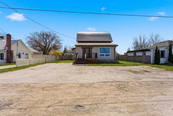 Property Photo:  115 Ridley Street  ON K8N 4Z1 
