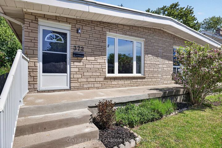 Property Photo: 372 Dieppe Street ON N5Z 3A6
