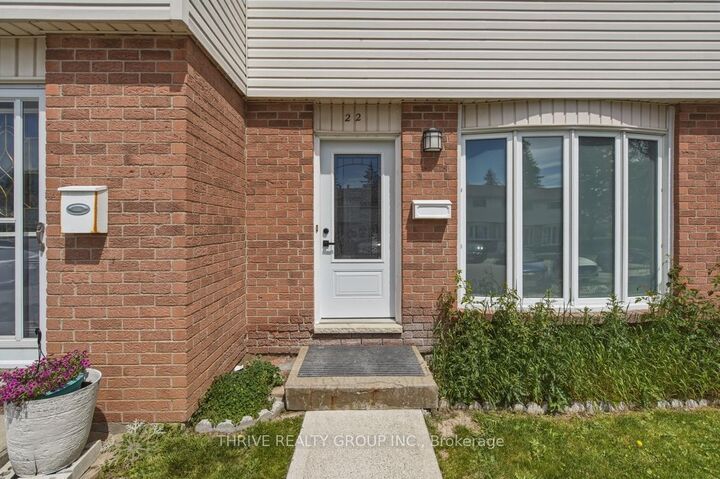 Property Photo: 700 Exeter Road 22 ON N6E 1L2