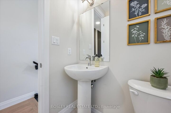 Property Photo: 125 Catherine Street ON N3A 2A3