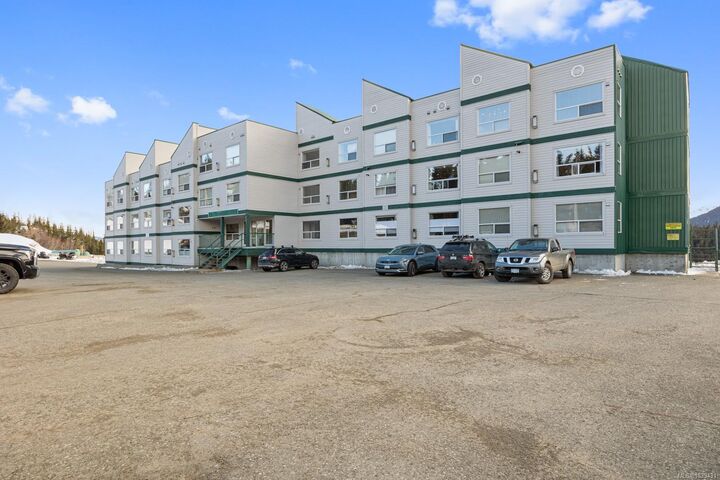 Photo de la propriété:  1105 Henry Rd #101  BC V9J 1L0 