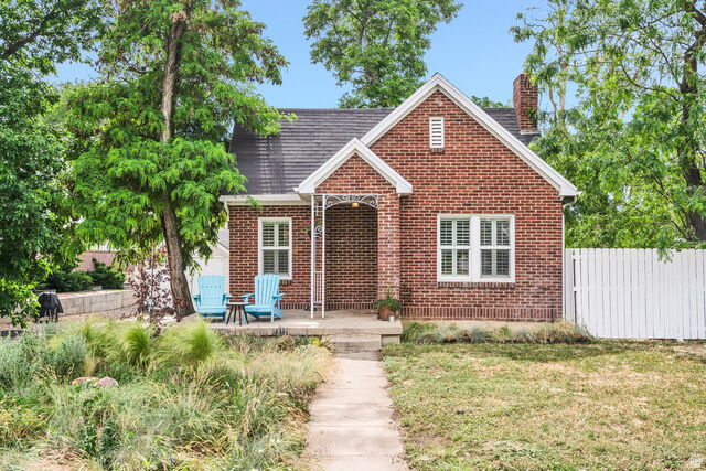 Property Photo:  206 S 100 W  UT 84010 