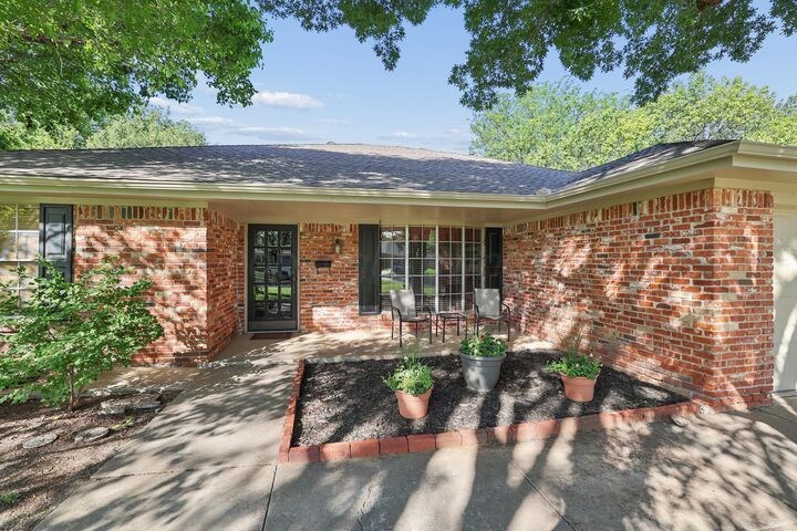 Property Photo: 3722 Huntington Drive TX 79109-4046