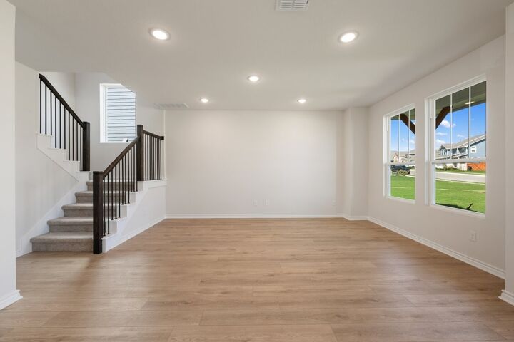 Property Photo:  304 Leeland Drive  TX 78642 