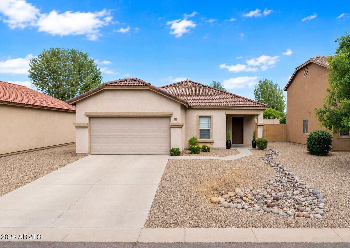 Property Photo:  2223 E Andalusian Loop  AZ 85140 