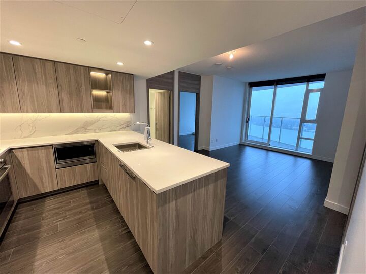 Property Photo: 9887 Whalley Boulevard 3303 BC V3T 0P4