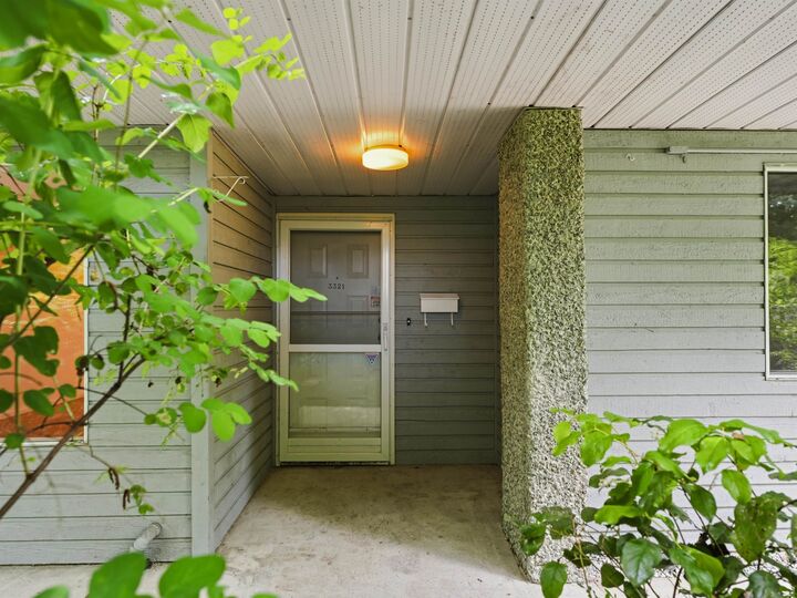 Property Photo: 3321 Marquette Crescent BC V5S 4K6