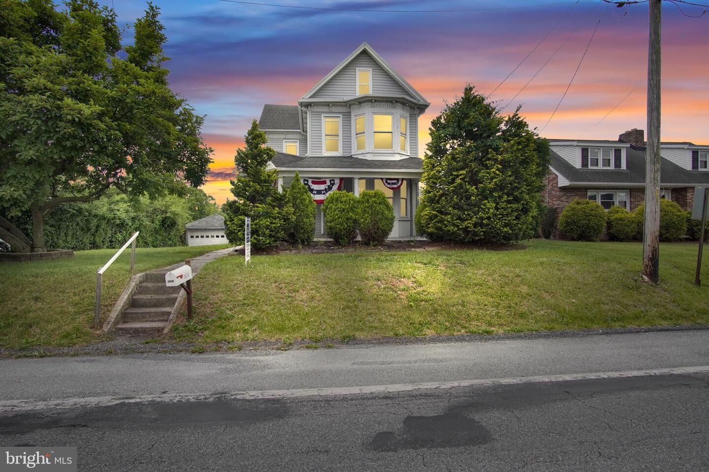 Property Photo:  1976 Carlisle Road  PA 17408 