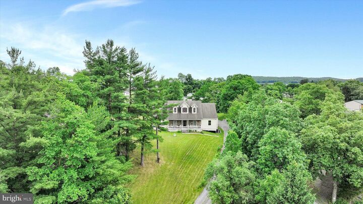 Property Photo:  820 Heck Hill Road  PA 17339 
