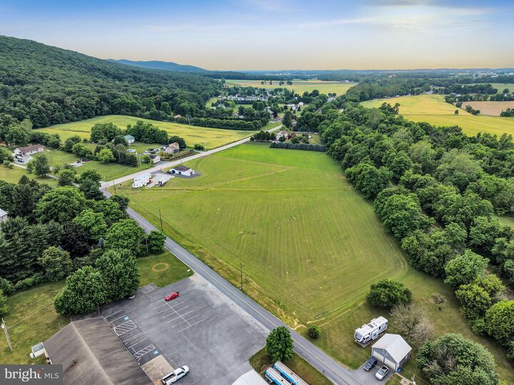 Property Photo:  1112 Sheaffer Road  PA 17019 