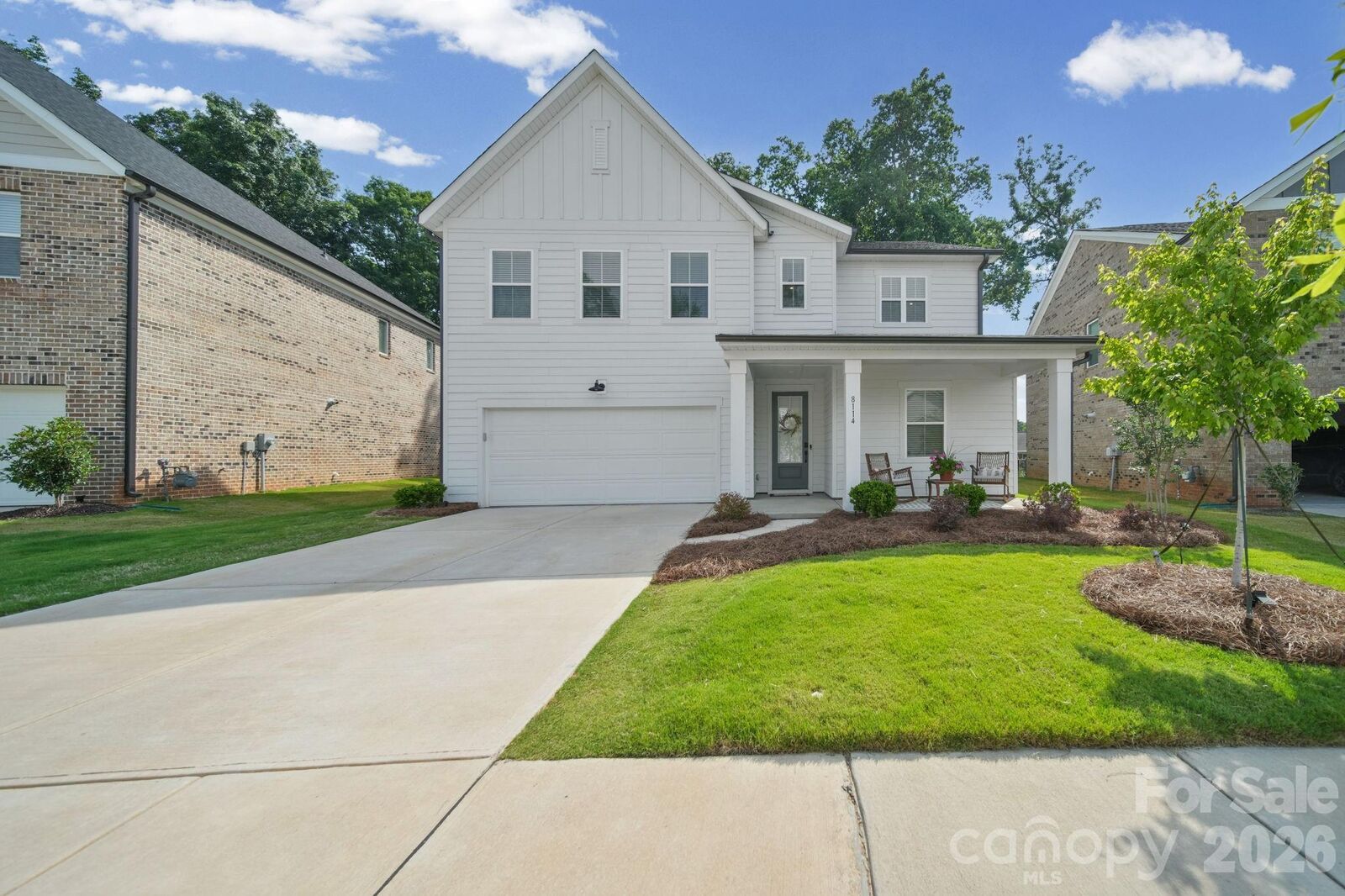 Property Photo: 8114 Franklin Trail Street NC 28227