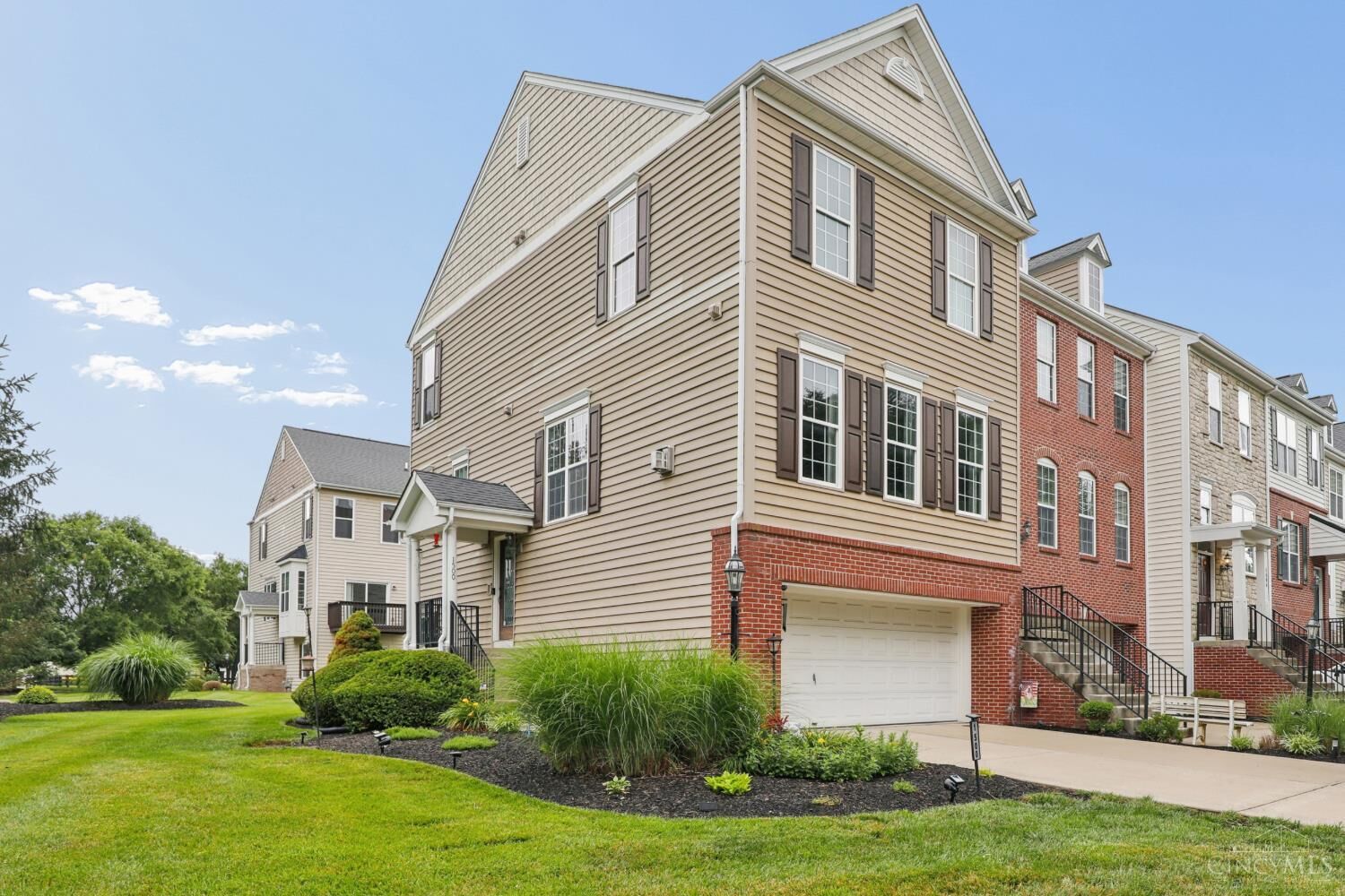 Property Photo: 1500 Quarter Horse Circle OH 45140