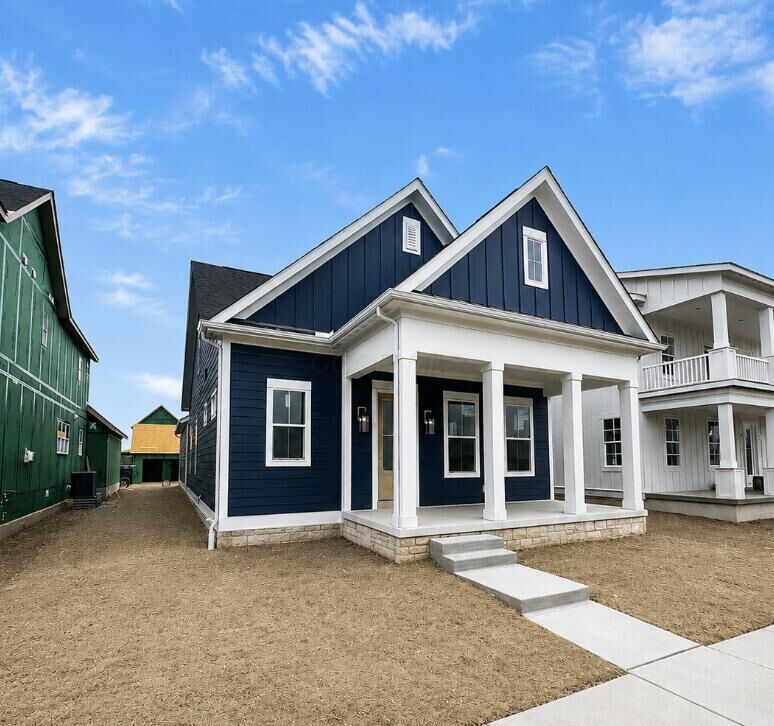 Property Photo: 2048 Leopold Drive OH 43035