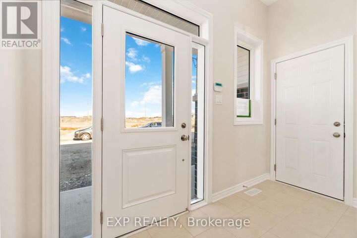 Property Photo:  4108 Obsidian Street West  ON K2J 6X9 