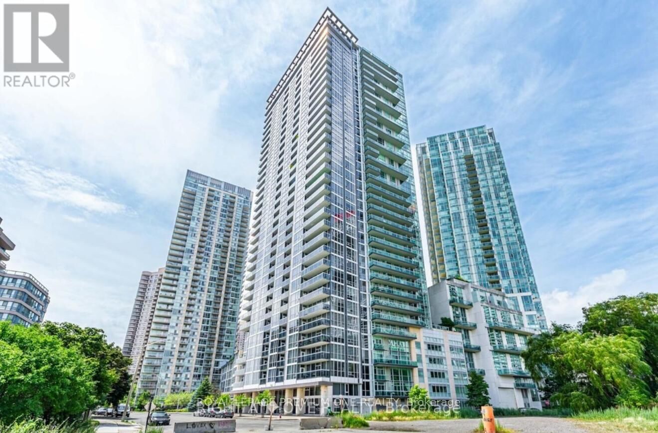 Property Photo:  223 Webb Drive 2403  ON L5B 0E8 