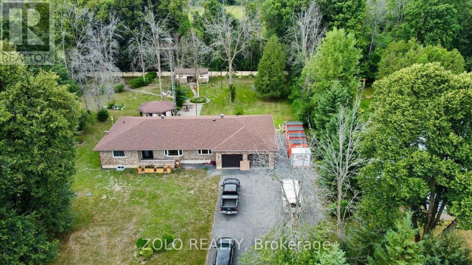Property Photo:  20411 Conc 5 Road  ON K0C 1L0 
