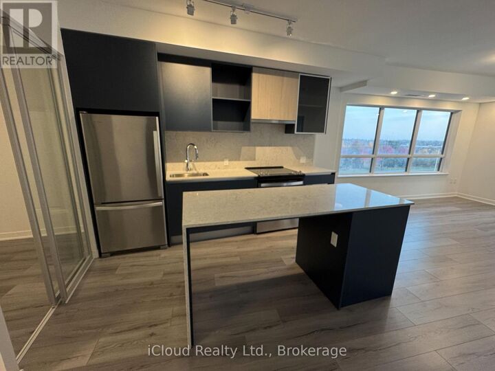Property Photo: 395 Dundas Street West 417 ON L6M 5R8