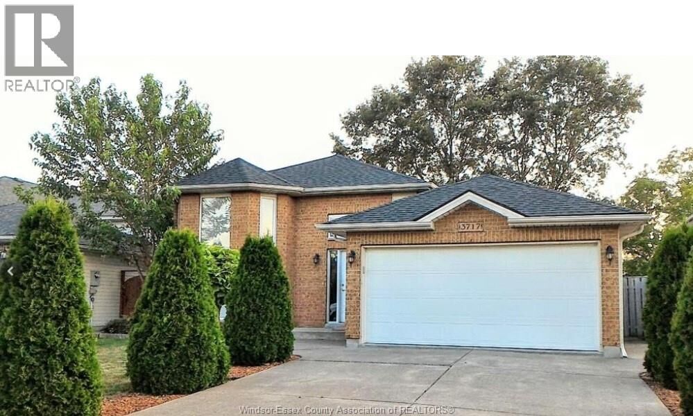 Property Photo: 3717 Maguire Street ON N9E 4V3